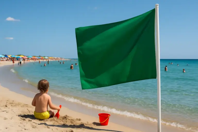 Che cosa significa ‘spiaggia Bandiera Verde’? La garanzia di sicurezza per i più piccoli spiegata semplice