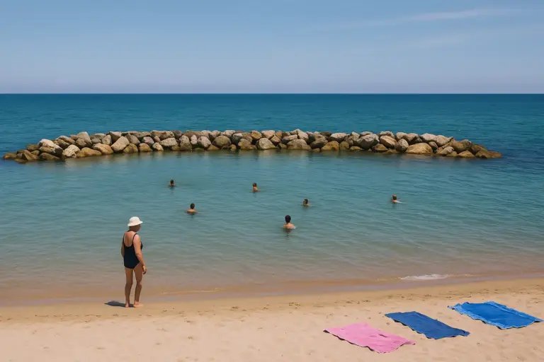 Quali spiagge italiane hanno barriere frangiflutti per nuotare tranquilli? Il vantaggio per chi non è esperto