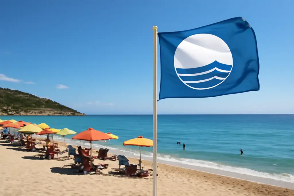 Spiagge Bandiera Blu in Italia: cosa cambia davvero per la qualità dell’acqua
