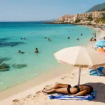 Acque cristalline garantite al Sud Italia: i litorali che deludono meno in estate