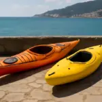 Kayak da mare vs kayak da fiume: quale scegliere per le coste italiane